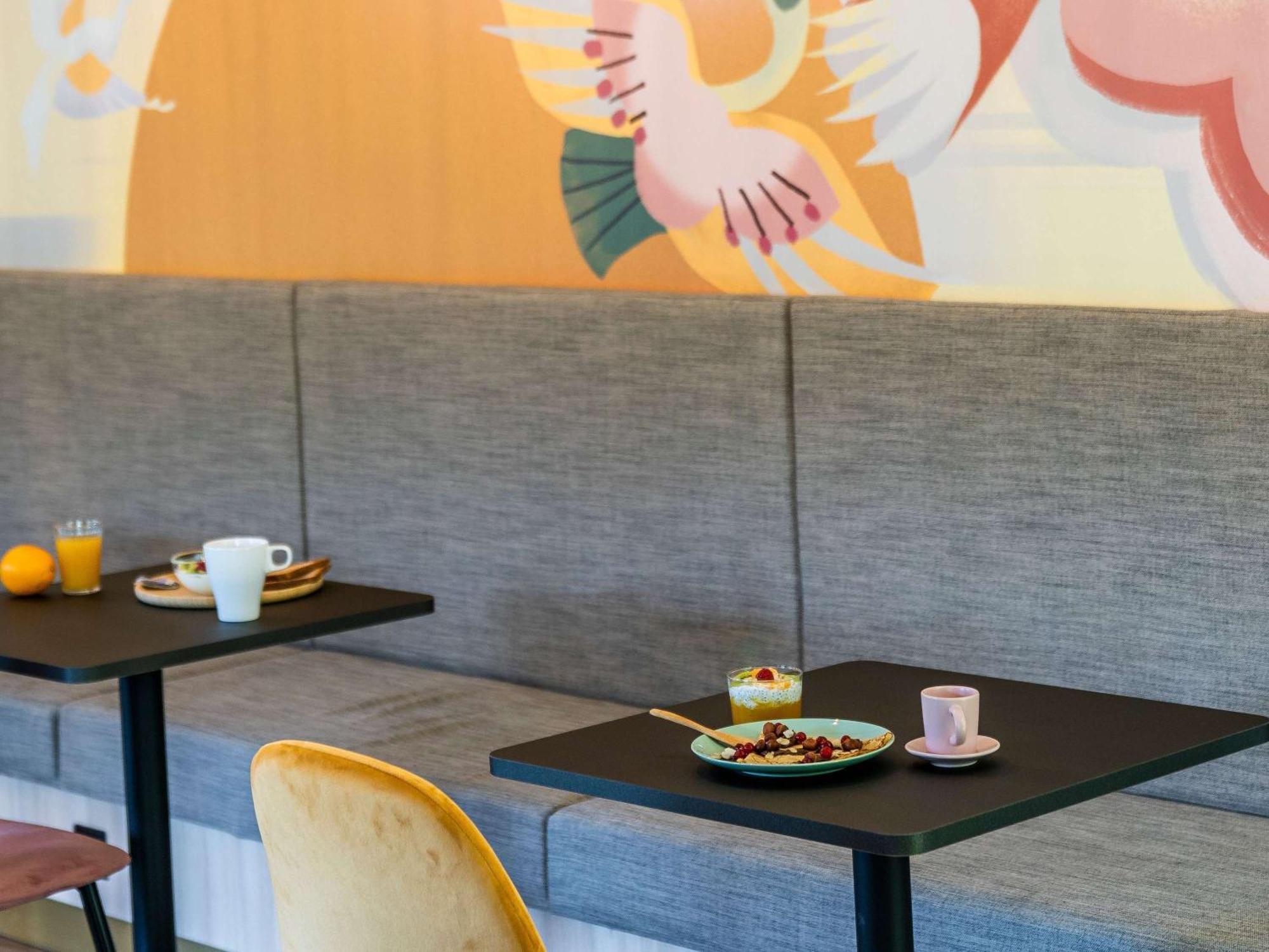 Ibis Styles Rennes Cesson Hotel Exterior photo
